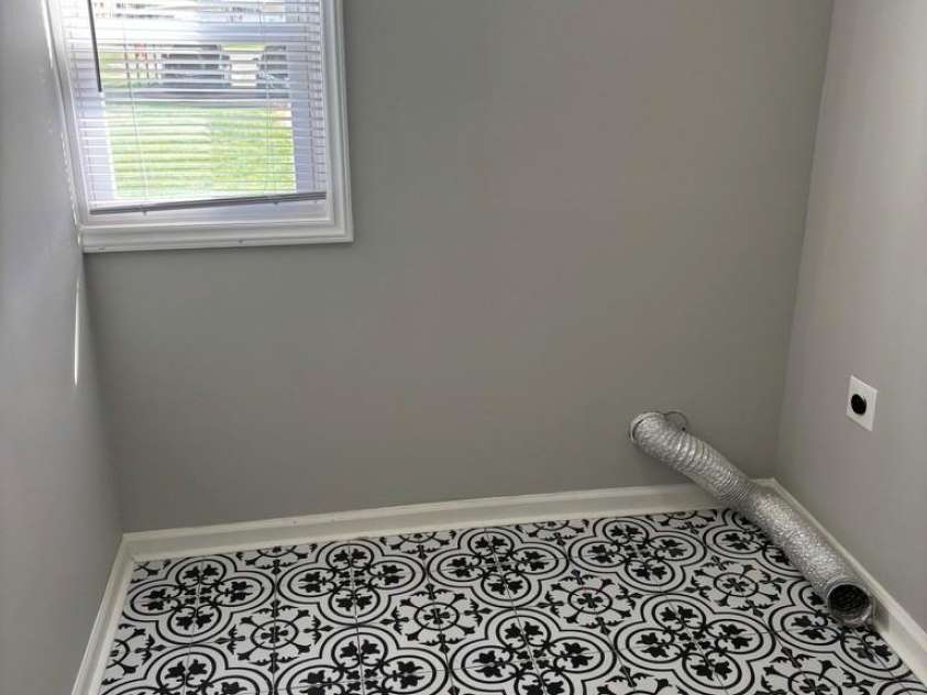 229 Browntown Road, Belmont, NC 28012.  MLS# CAR4368695, YatesRealty ID 10964. Laundry Room