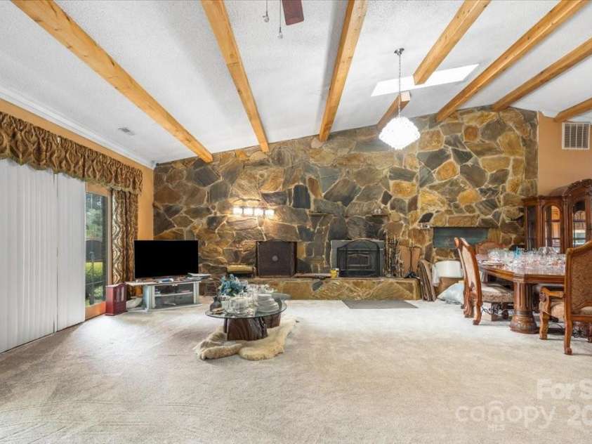 189 Billy Jo Road, Mooresville, NC 28117.  MLS# CAR4248699, YatesRealty ID 10965. 