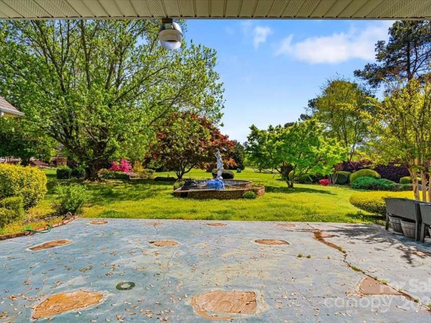 189 Billy Jo Road, Mooresville, NC 28117.  MLS# CAR4248699, YatesRealty ID 10965. 