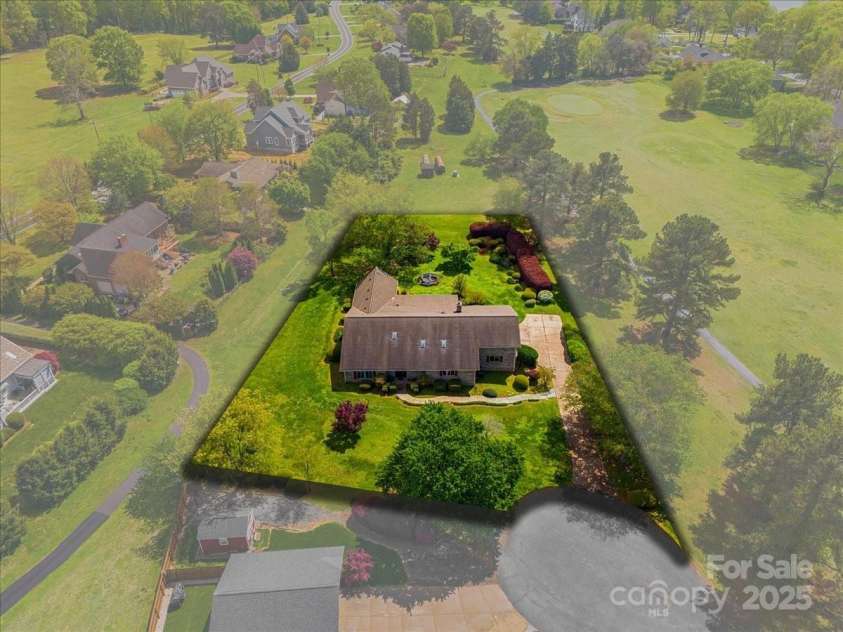 189 Billy Jo Road, Mooresville, NC 28117.  MLS# CAR4248699, YatesRealty ID 10965. 