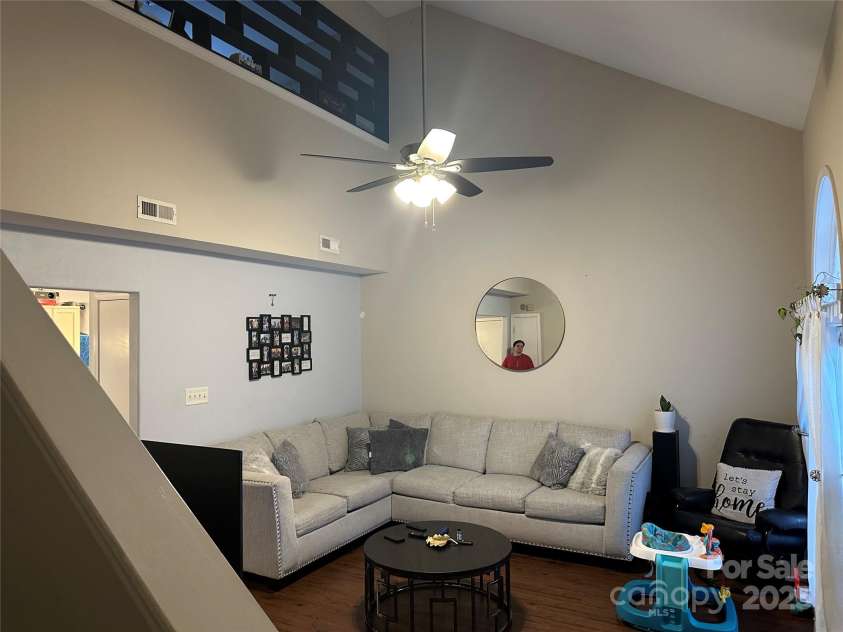 10202 Orchard Grass Court, Charlotte, NC 28278.  MLS# CAR4246172, YatesRealty ID 10966. 