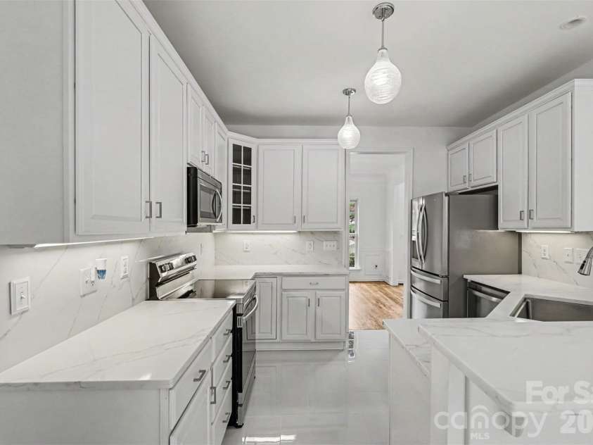 4523 Brent Wood Drive, Belmont, NC 28012.  MLS# CAR4407343, YatesRealty ID 10966. 