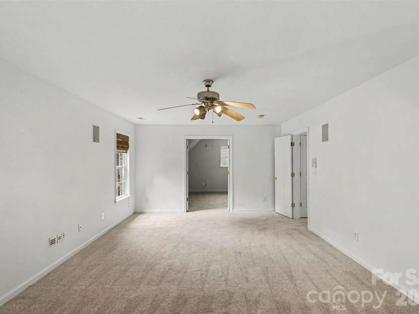 4523 Brent Wood Drive, Belmont, NC 28012.  MLS# CAR4407343, YatesRealty ID 10966. 