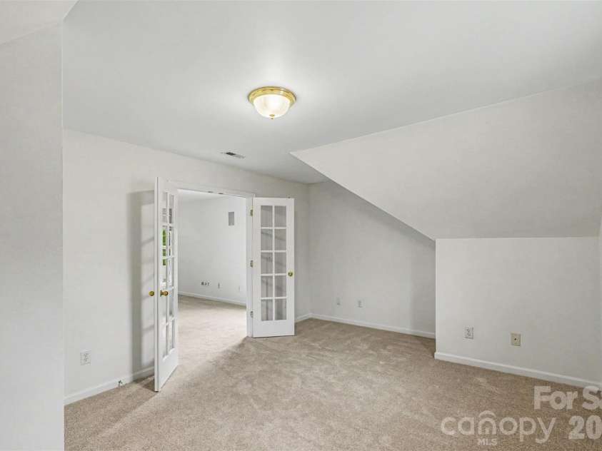 4523 Brent Wood Drive, Belmont, NC 28012.  MLS# CAR4407343, YatesRealty ID 10966. 