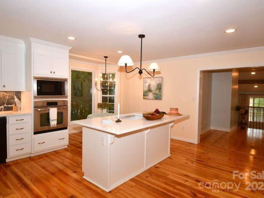 2171 John G Richards Road, Camden, SC 29020.  MLS# CAR4305445, YatesRealty ID 10967. 