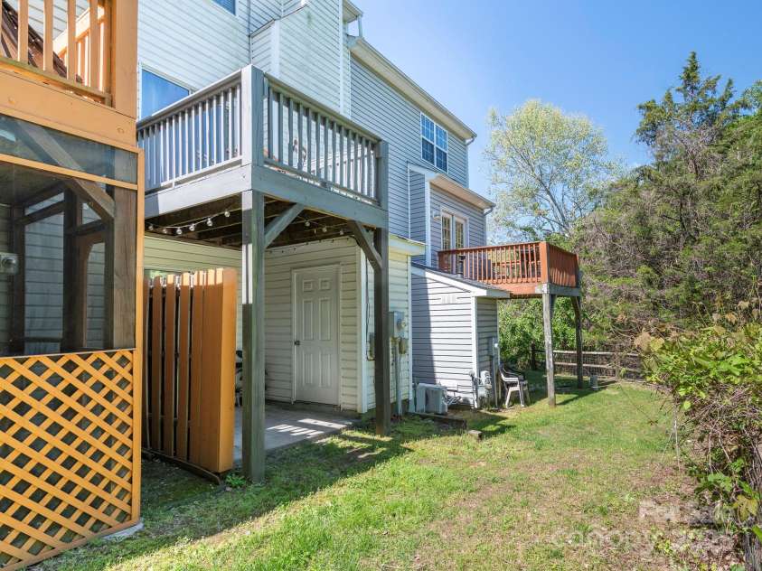 753 Mountainwater Drive, Charlotte, NC 28262.  MLS# CAR4241780, YatesRealty ID 10967. 