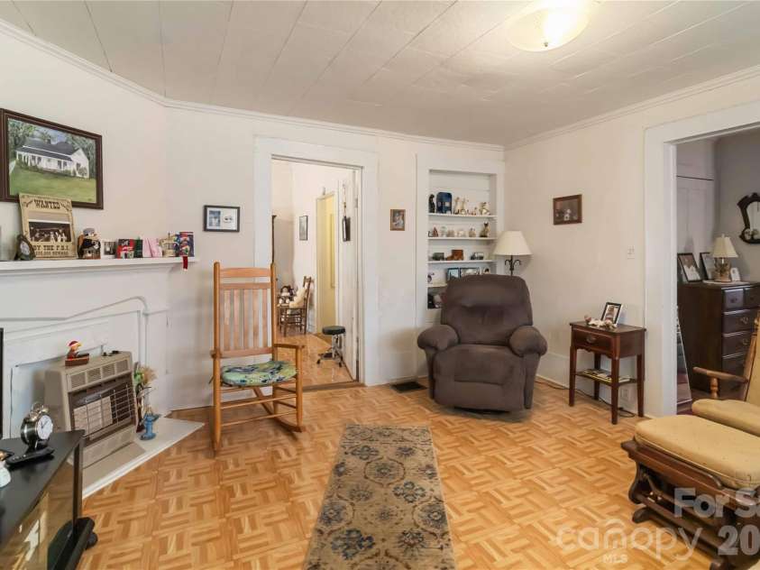 3841 York Street, Sharon, SC 29742.  MLS# CAR4334688, YatesRealty ID 10969. 