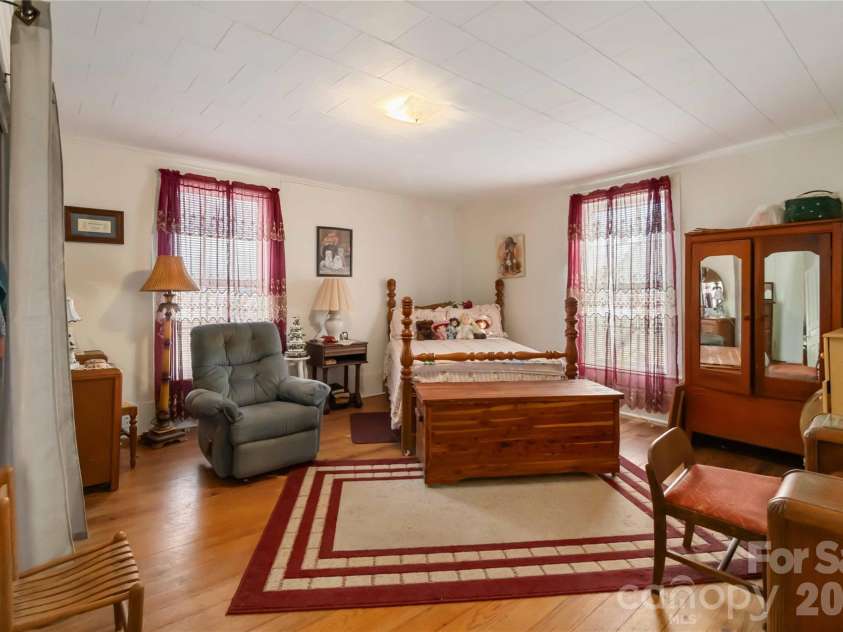 3841 York Street, Sharon, SC 29742.  MLS# CAR4334688, YatesRealty ID 10969. 