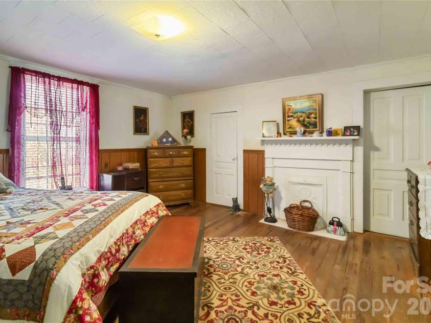 3841 York Street, Sharon, SC 29742.  MLS# CAR4334688, YatesRealty ID 10969. 