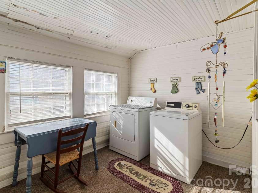3841 York Street, Sharon, SC 29742.  MLS# CAR4334688, YatesRealty ID 10969. 