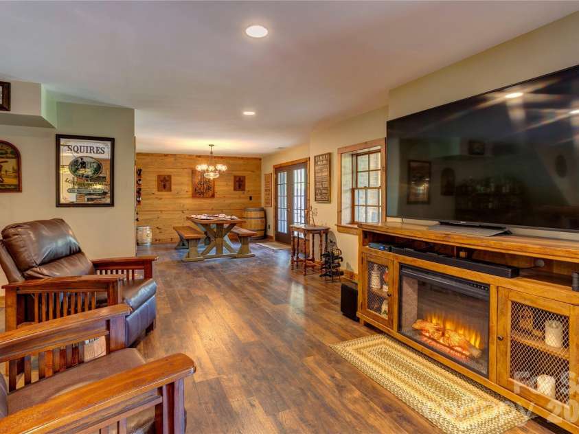 970 Mount Pleasant Road, Mount Pleasant, NC 28124.  MLS# CAR4366275, YatesRealty ID 10971. Basement