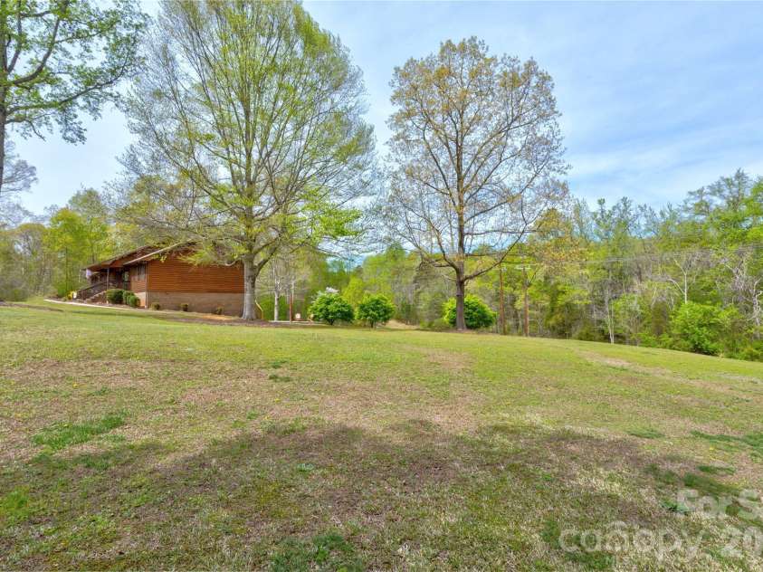 970 Mount Pleasant Road, Mount Pleasant, NC 28124.  MLS# CAR4366275, YatesRealty ID 10971. Flat usable land