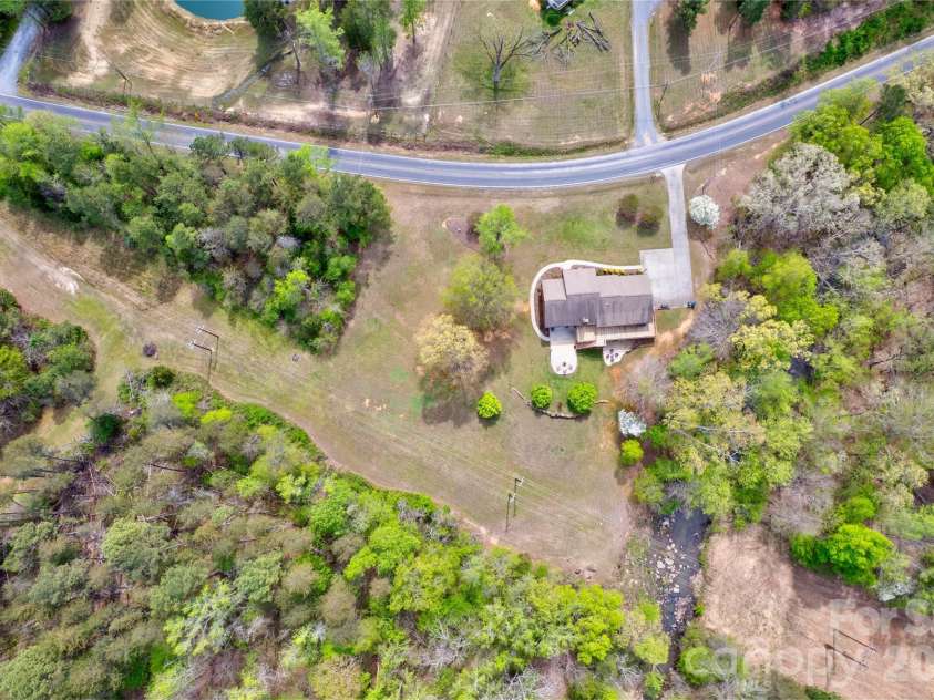 970 Mount Pleasant Road, Mount Pleasant, NC 28124.  MLS# CAR4366275, YatesRealty ID 10971. Make it yours!