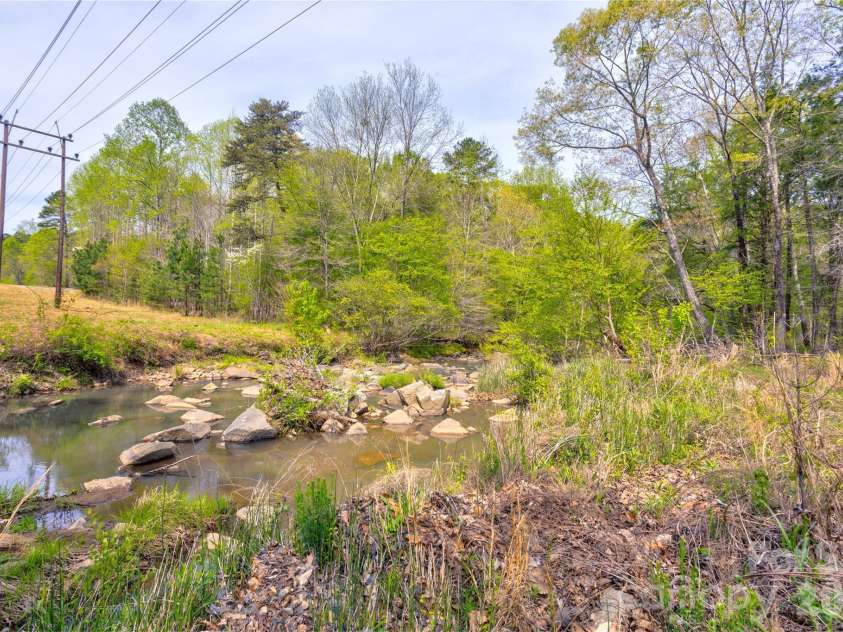 970 Mount Pleasant Road, Mount Pleasant, NC 28124.  MLS# CAR4366275, YatesRealty ID 10971. Quiet and Tranquil
