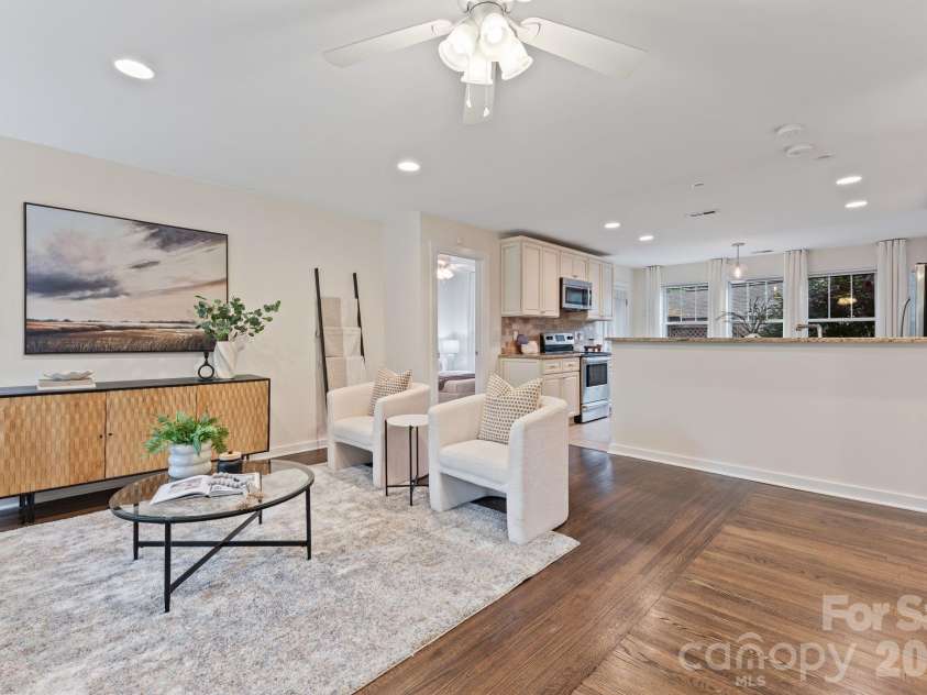 1521 Winston Drive, Charlotte, NC 28205.  MLS# CAR4365969, YatesRealty ID 10972. 