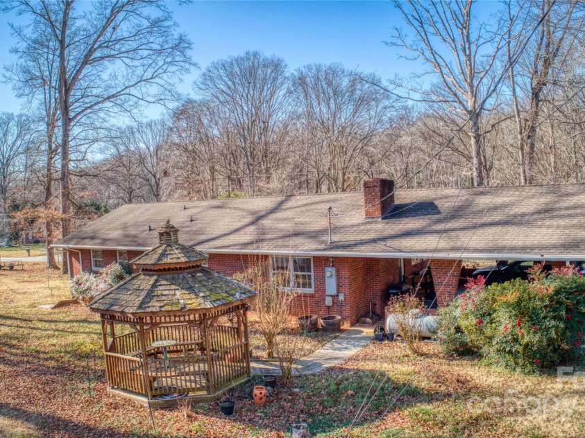 195 Claybon Drive, Advance, NC 27006.  MLS# CAR4333961, YatesRealty ID 10973. 