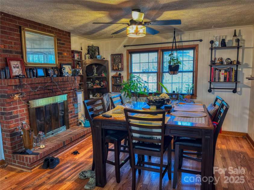 195 Claybon Drive, Advance, NC 27006.  MLS# CAR4333961, YatesRealty ID 10973. 
