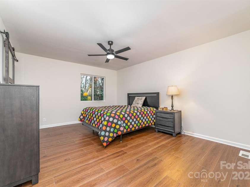 2030 Manila Bay Lane, Tega Cay, SC 29708.  MLS# CAR4208550, YatesRealty ID 10974. 