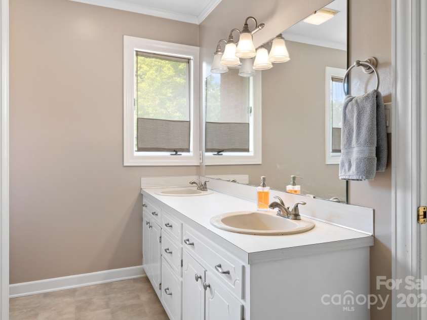 4299 Randleman Road, Iron Station, NC 28080.  MLS# CAR4159098, YatesRealty ID 10975. 