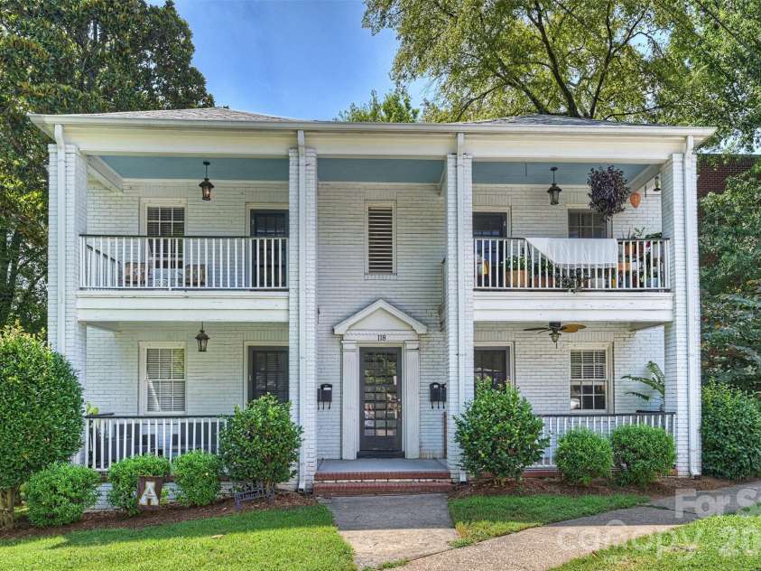 118 Laurel Avenue, Charlotte, NC 28207.  MLS# CAR4393632, YatesRealty ID 10976. Exterior