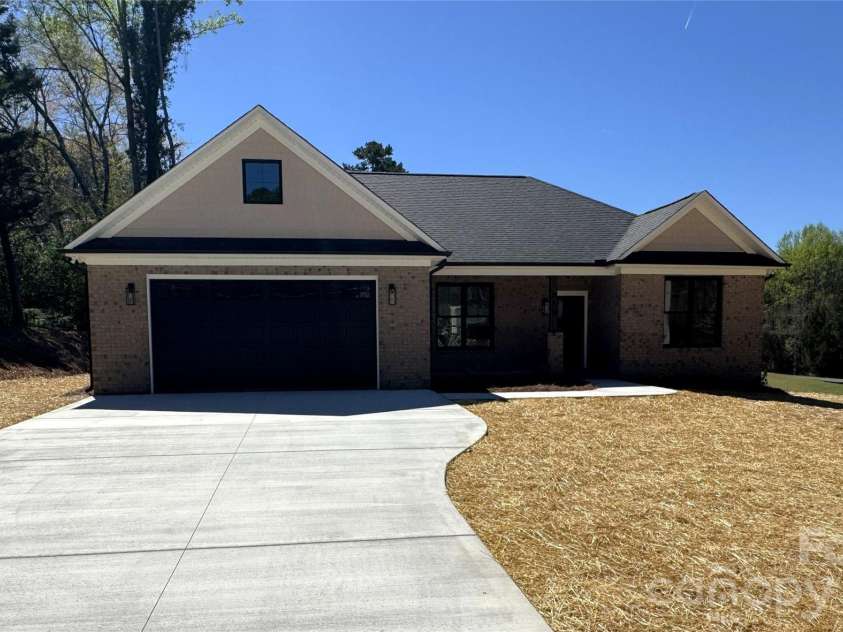 613 Bethany Road, Albemarle, NC 28001.  MLS# CAR4357831, YatesRealty ID 10978. 