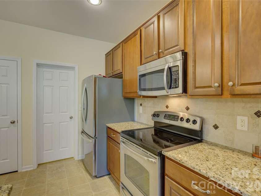 11743 Stockdale Court, Pineville, NC 28134.  MLS# CAR4301093, YatesRealty ID 10979. 