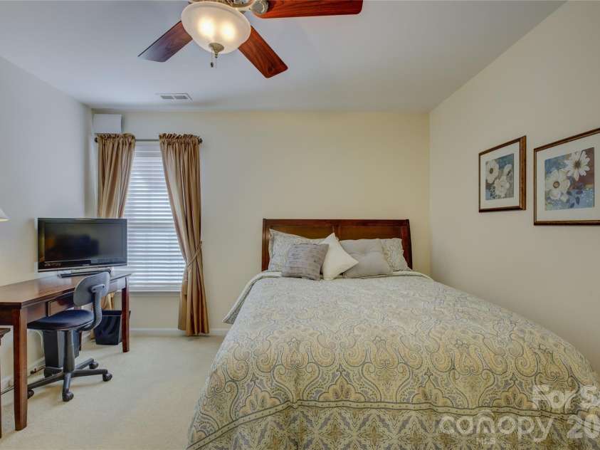 11743 Stockdale Court, Pineville, NC 28134.  MLS# CAR4301093, YatesRealty ID 10979. 