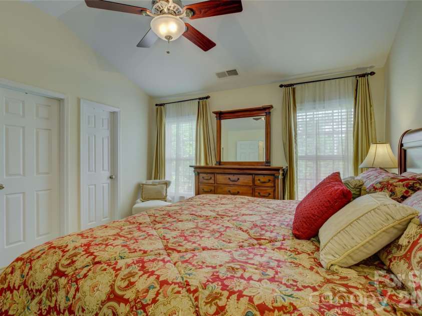 11743 Stockdale Court, Pineville, NC 28134.  MLS# CAR4301093, YatesRealty ID 10979. 