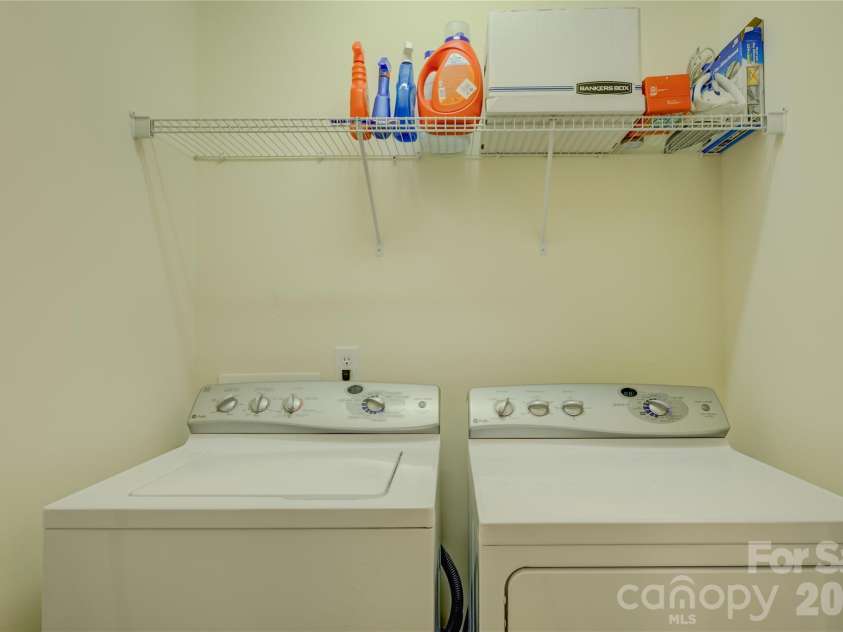 11743 Stockdale Court, Pineville, NC 28134.  MLS# CAR4301093, YatesRealty ID 10979. 
