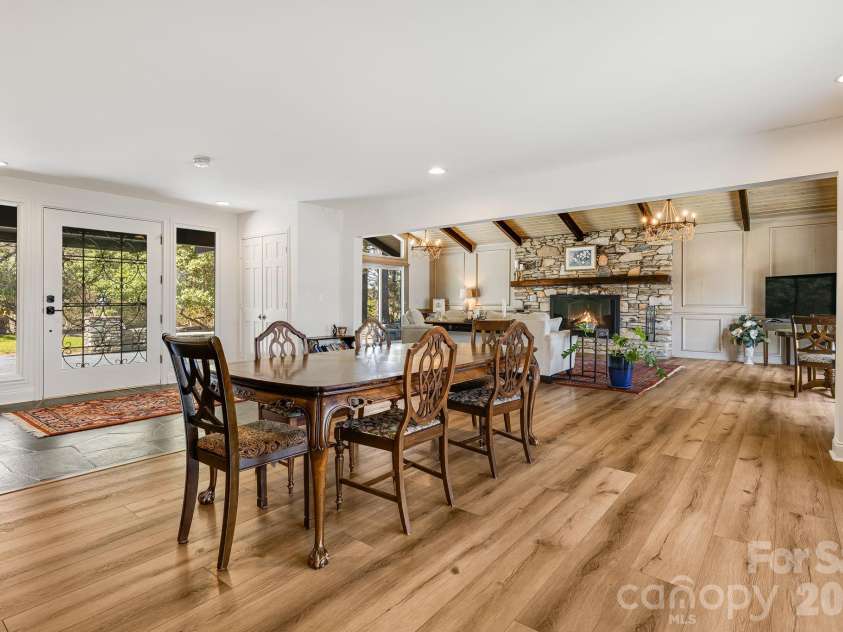 254 Orchard Circle, Laurel Park, NC 28739.  MLS# CAR4363320, YatesRealty ID 10980. Open layout made for entertaining