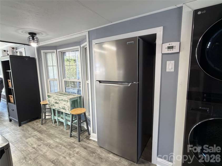 156 Marina Drive, New London, NC 28127.  MLS# CAR4365180, YatesRealty ID 10981. 
