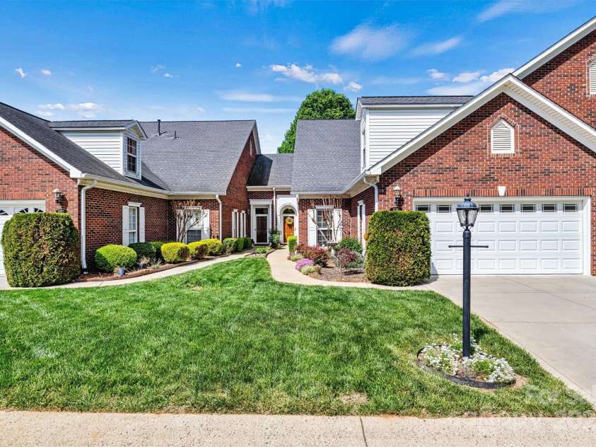 1119 21st Avenue, Hickory, NC 28601.  MLS# CAR4248559, YatesRealty ID 10982. Front Yard Focused View