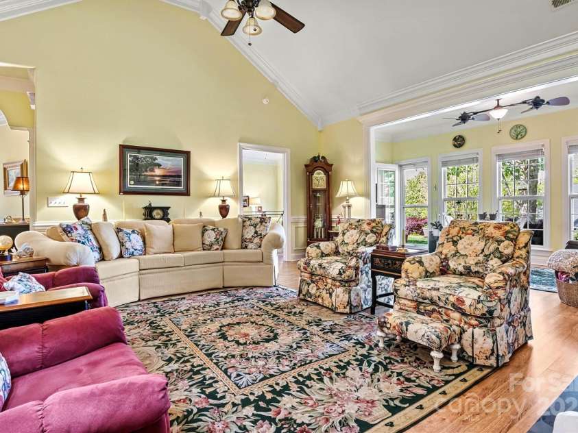 1119 21st Avenue, Hickory, NC 28601.  MLS# CAR4248559, YatesRealty ID 10982. Open Concept Living Room/Sunroom View