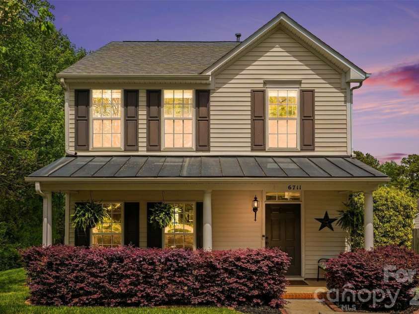 6711 Tanners Creek Drive, Huntersville, NC 28078.  MLS# CAR4366346, YatesRealty ID 10982. 
