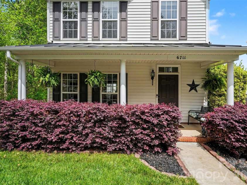 6711 Tanners Creek Drive, Huntersville, NC 28078.  MLS# CAR4366346, YatesRealty ID 10982. 