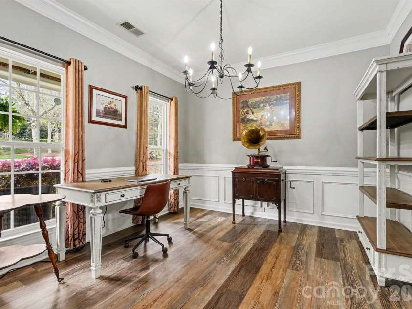 6711 Tanners Creek Drive, Huntersville, NC 28078.  MLS# CAR4366346, YatesRealty ID 10982. 