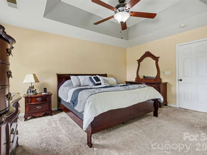 6711 Tanners Creek Drive, Huntersville, NC 28078.  MLS# CAR4366346, YatesRealty ID 10982. 