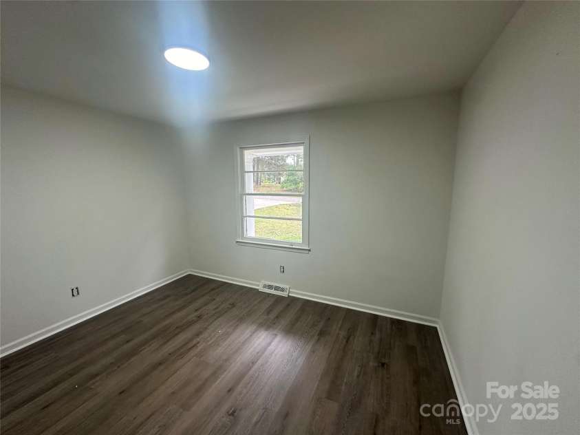 201 Harley Street, Wadesboro, NC 28170.  MLS# CAR4249055, YatesRealty ID 10983. 