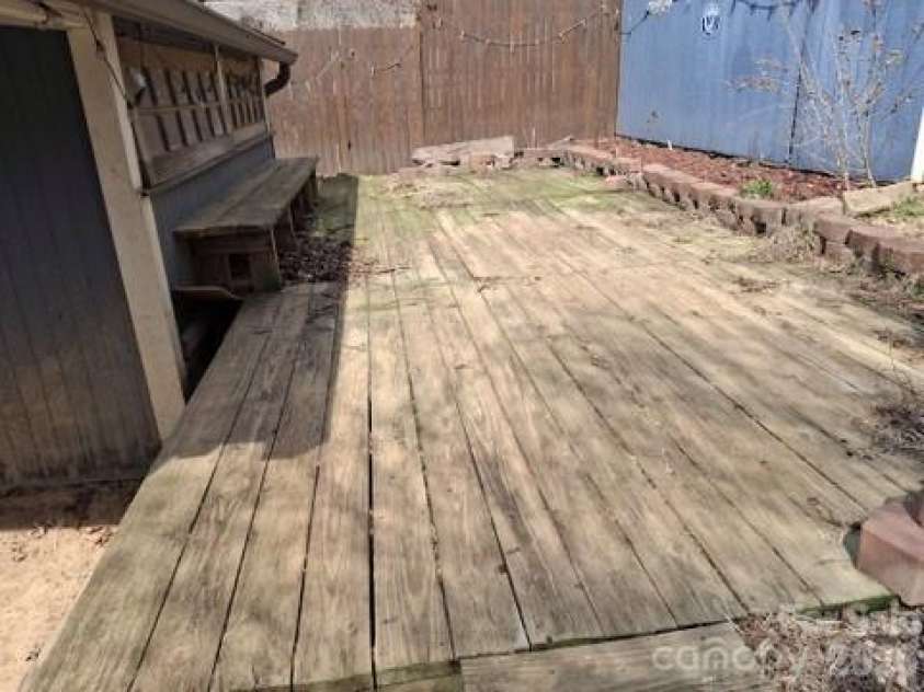 129 Harrison Street, Swannanoa, NC 28778.  MLS# CAR4354744, YatesRealty ID 10984. Back deck