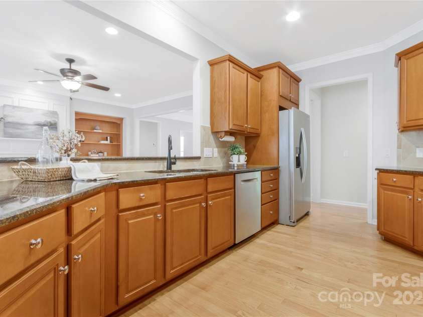 3015 Duclair Lane, Fort Mill, SC 29707.  MLS# CAR4237048, YatesRealty ID 10985. 