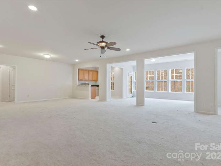 3015 Duclair Lane, Fort Mill, SC 29707.  MLS# CAR4237048, YatesRealty ID 10985. 