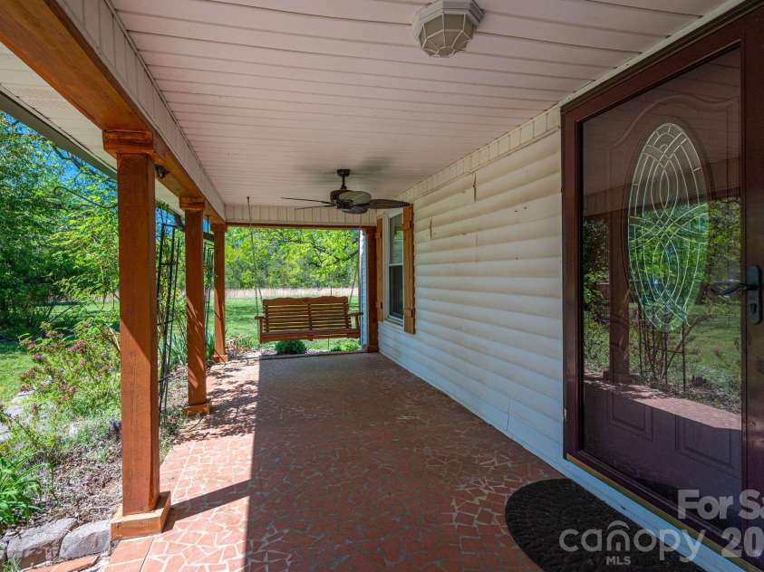 635 Sanders Road, Shelby, NC 28150.  MLS# CAR4360910, YatesRealty ID 10985. 