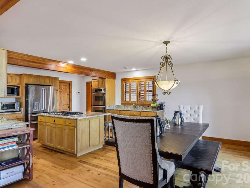 266 Lost Mine Trail, Brevard, NC 28712.  MLS# CAR4345707, YatesRealty ID 10986. 