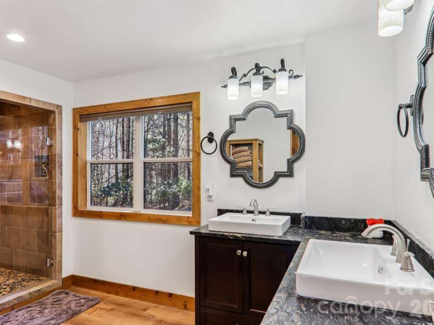 266 Lost Mine Trail, Brevard, NC 28712.  MLS# CAR4345707, YatesRealty ID 10986. 