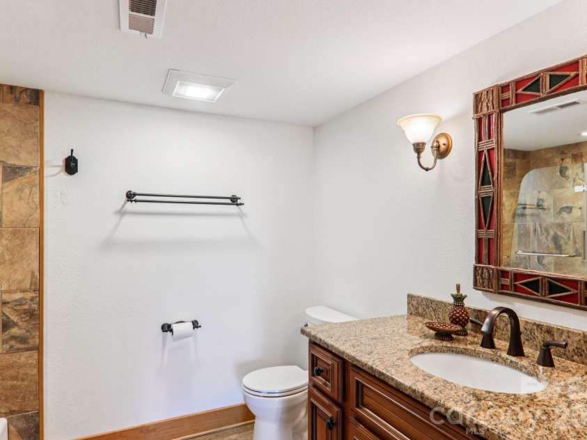 266 Lost Mine Trail, Brevard, NC 28712.  MLS# CAR4345707, YatesRealty ID 10986. 