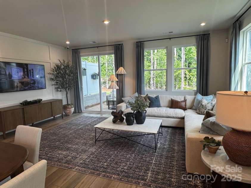 9020 Northfield Crossing Drive, Charlotte, NC 28269.  MLS# CAR4220979, YatesRealty ID 10987. 