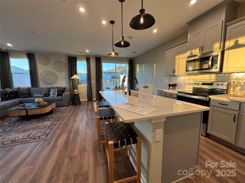 9020 Northfield Crossing Drive, Charlotte, NC 28269.  MLS# CAR4220979, YatesRealty ID 10987. 