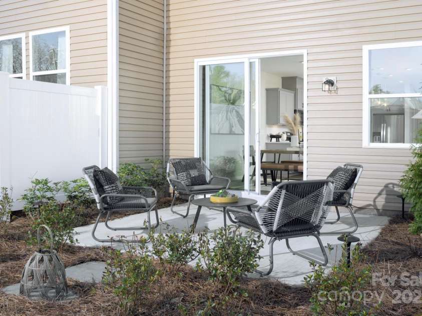 9020 Northfield Crossing Drive, Charlotte, NC 28269.  MLS# CAR4220979, YatesRealty ID 10987. 