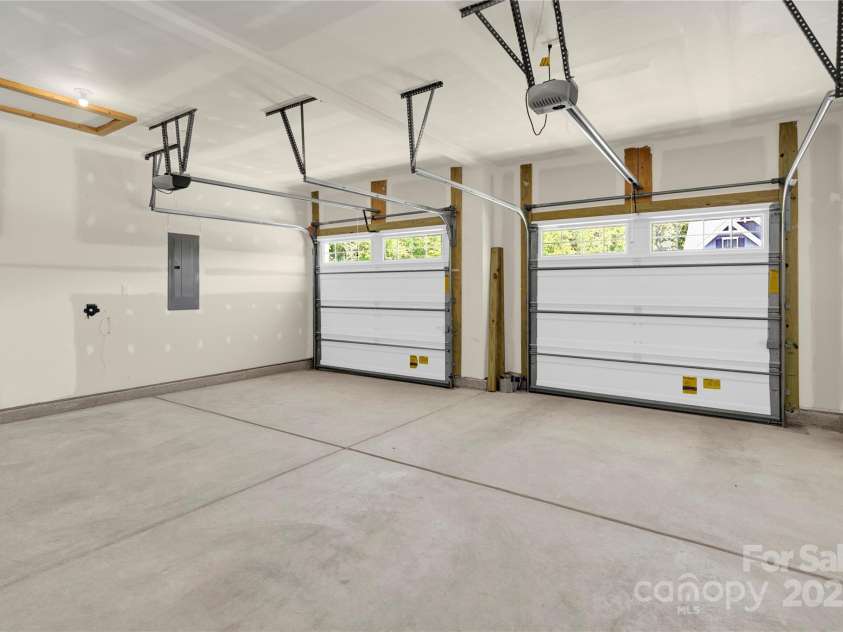 207 Aspire Circle, Wingate, NC 28174.  MLS# CAR4248566, YatesRealty ID 10988. 