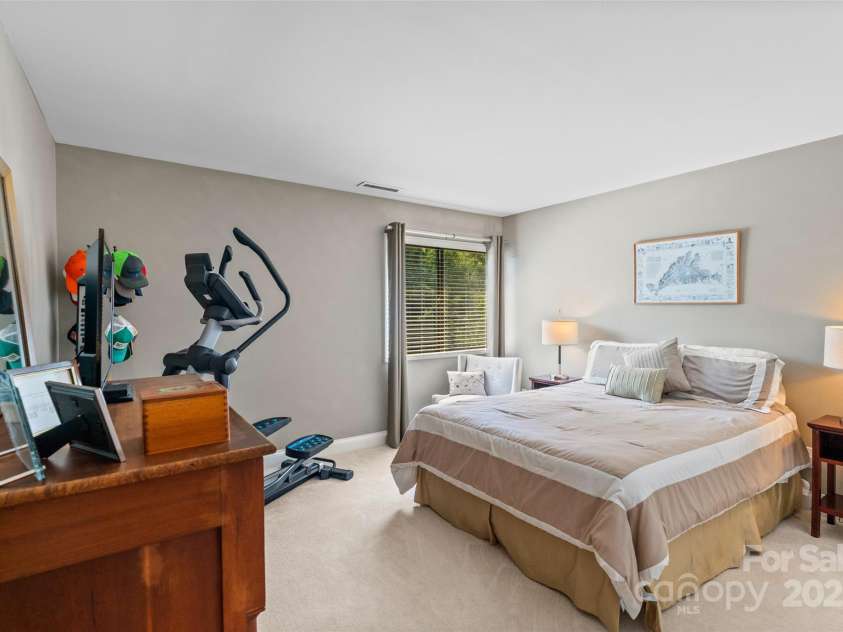 5 Lakemoor Lane, Hendersonville, NC 28739.  MLS# CAR4253352, YatesRealty ID 10990. 